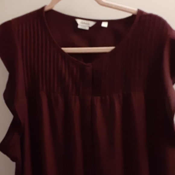 Blouse - Picture 2 of 3